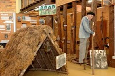 Maison des Arts et Traditions Populaires