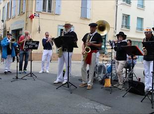 Les Jeudis en Fanfare à Collioure