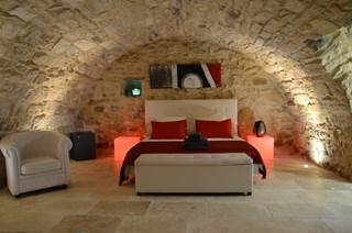Gard-Les nuits envoûtées- Superbe chambre d'hôtes pour 2 personnes avec SPA privatif et terrasse